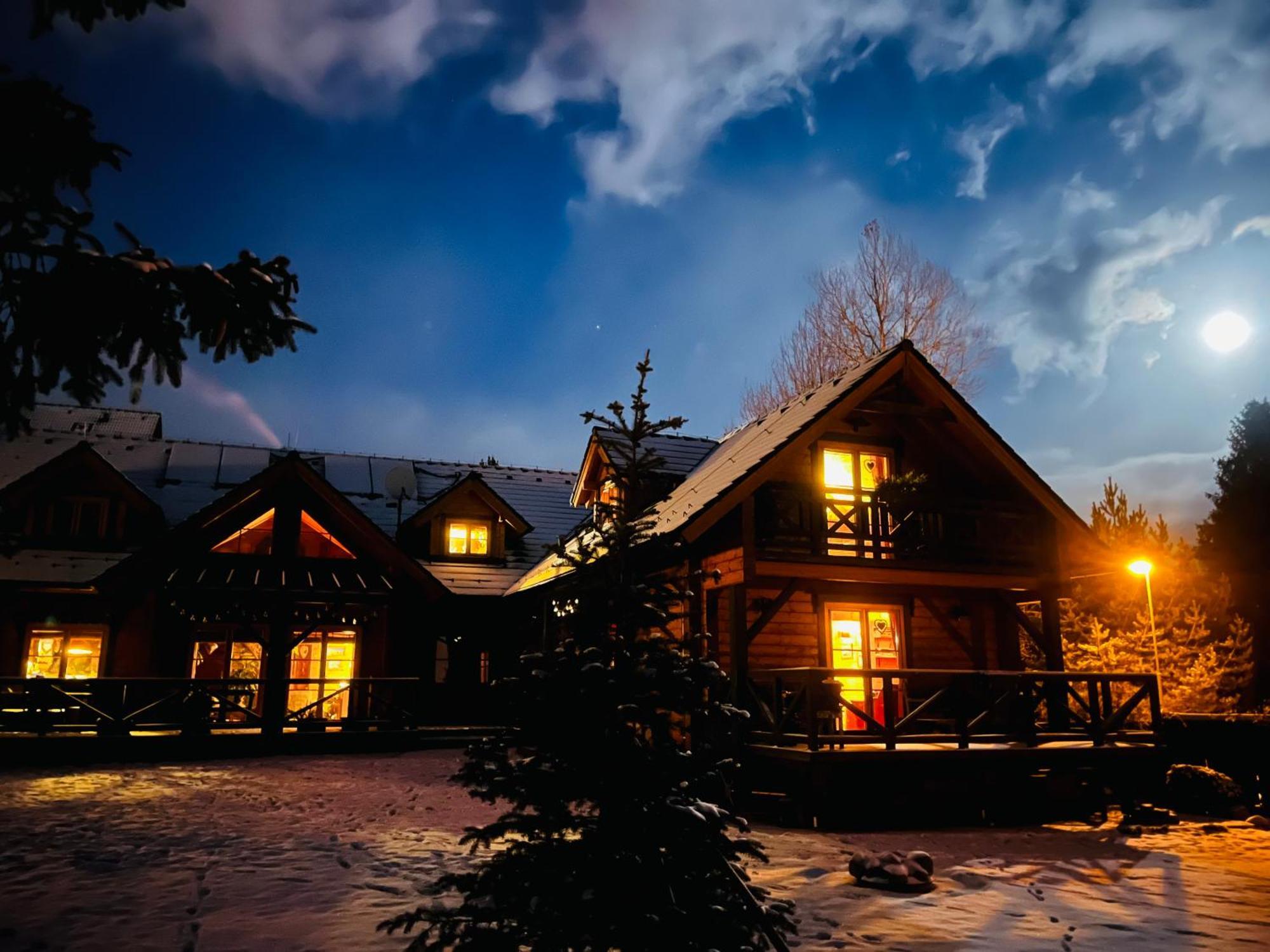 Villa Buky Tatranska Lomnica Bagian luar foto