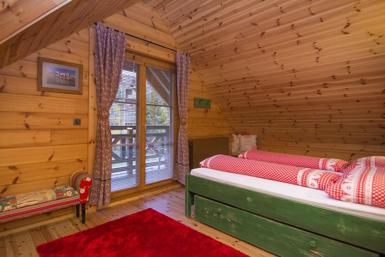 Villa Buky Tatranska Lomnica Bagian luar foto